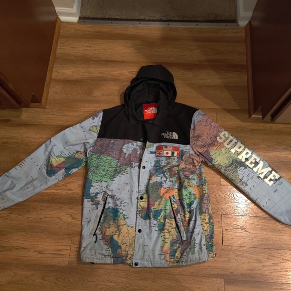tnf supreme map jacket